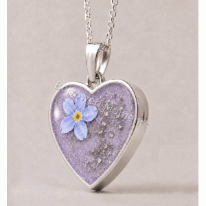 Forget Me Not Heart Necklace Resin