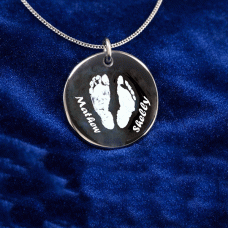 925 Silver Two Prints Necklace Round 925 Silver Two Prints Necklace Round